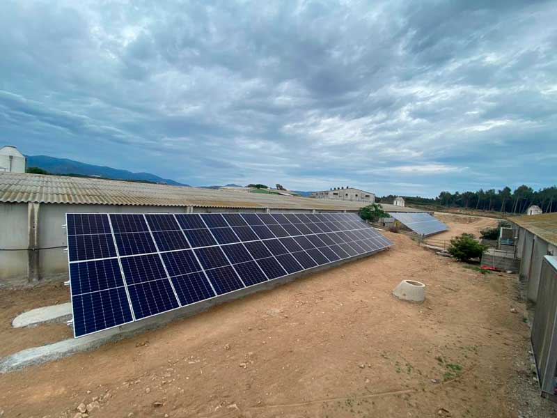 Instalación fotovoltaica para granja en Masarac (Girona)